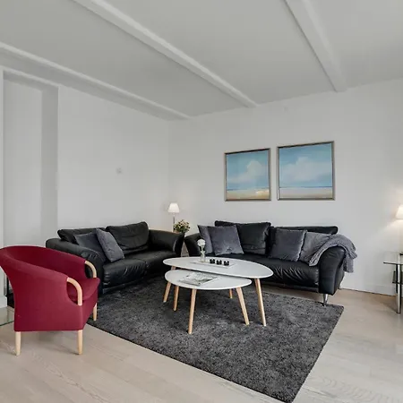 Apartamento Lovely In With Sauna *